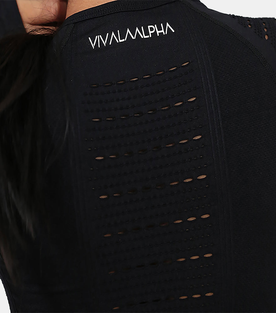 Sable Seamless Long Sleeve Crop Top